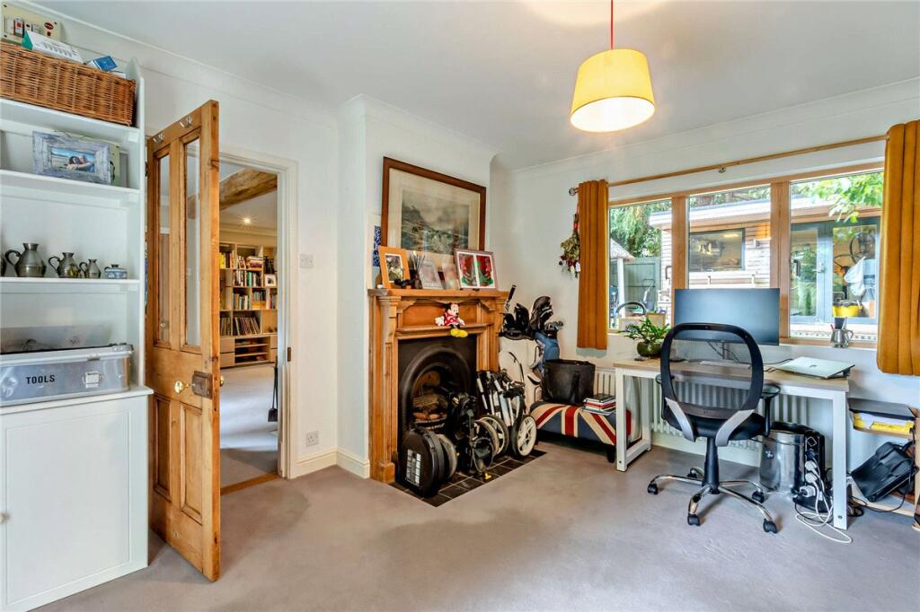 House in Peterborough - View 5