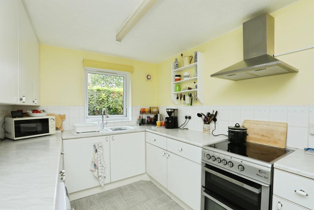 Goodrick Place, Swaffham photo 4