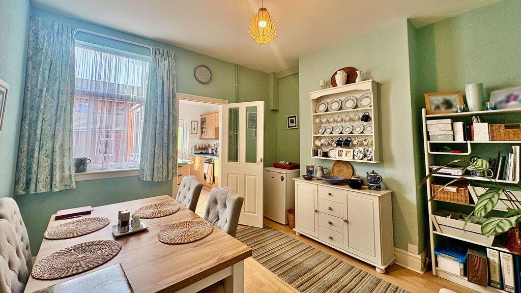 House in Lincoln, St. Giles - More