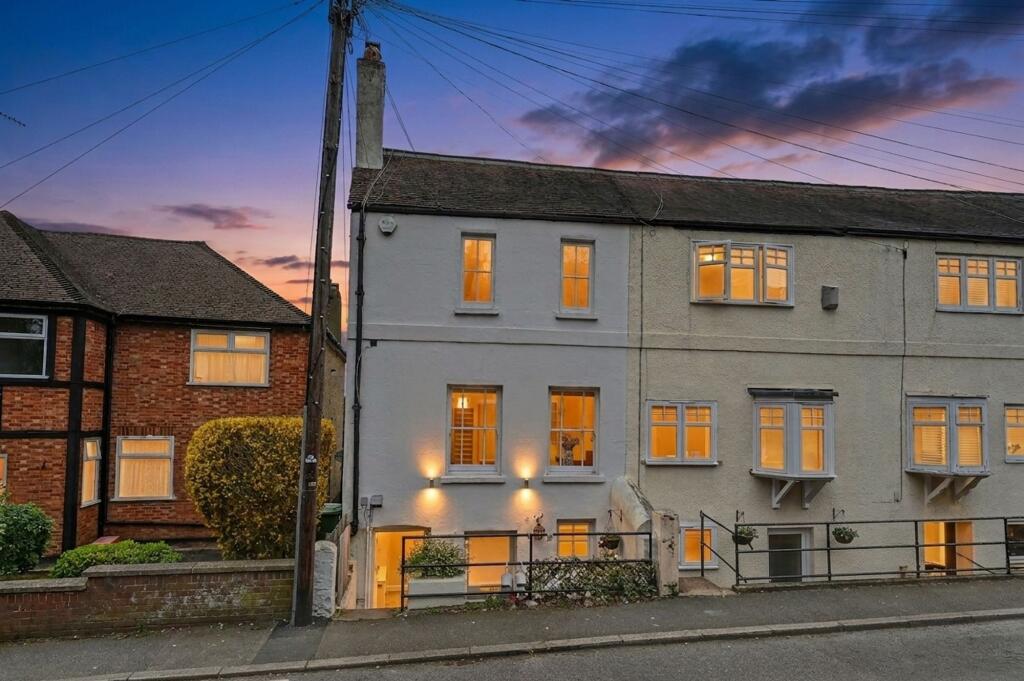 Main image of property: Crown Street, Harrow, HA2