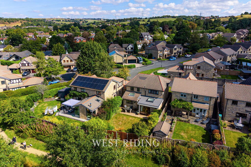 House in Oldham, Saddleworth - More
