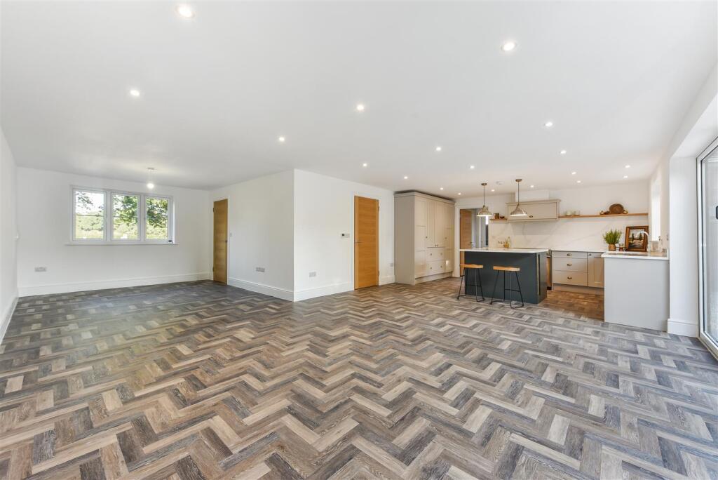 House in Winchester, Anthill Common, Denmead - View 3
