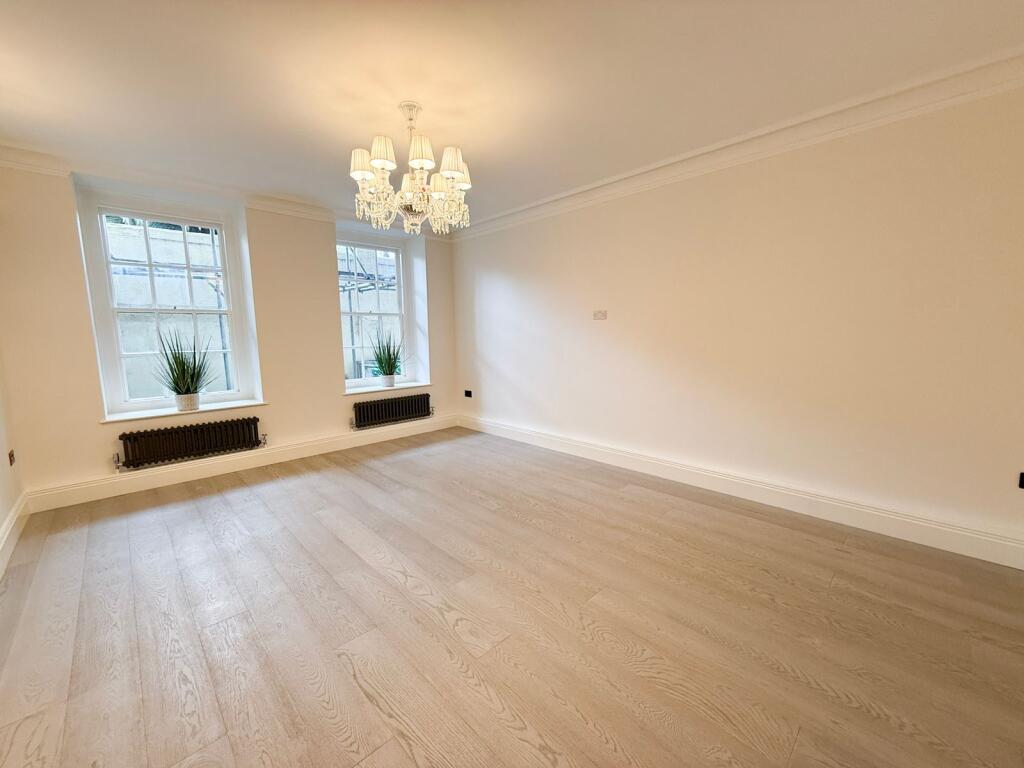 Main image of property: Warwick Gardens, W14