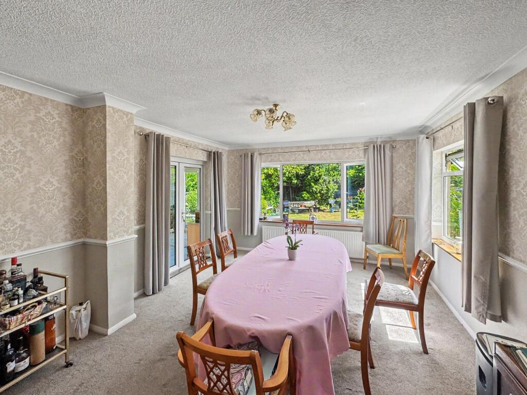 Poyntell Crescent, Chislehurst, BR7 photo 5