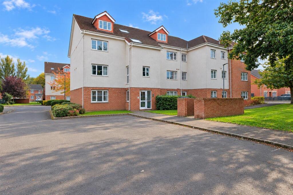 Main image of property: Copperwood Court, Hamilton