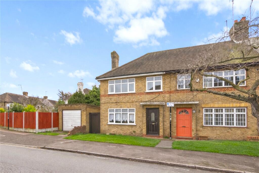 Main image of property: Penrhyn Avenue, Walthamstow, London, E17