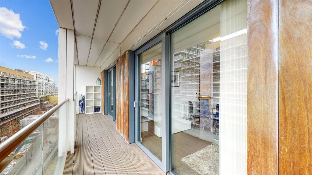 Ocean House, London, E8 - More