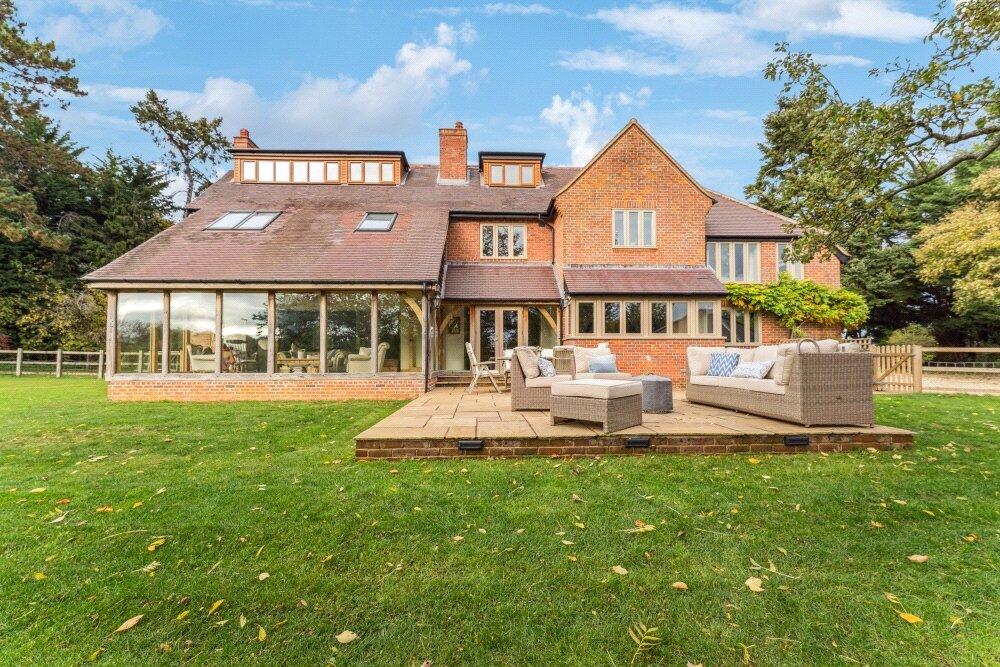 Main image of property: Old Road, Wheatley, Oxfordshire, OX33