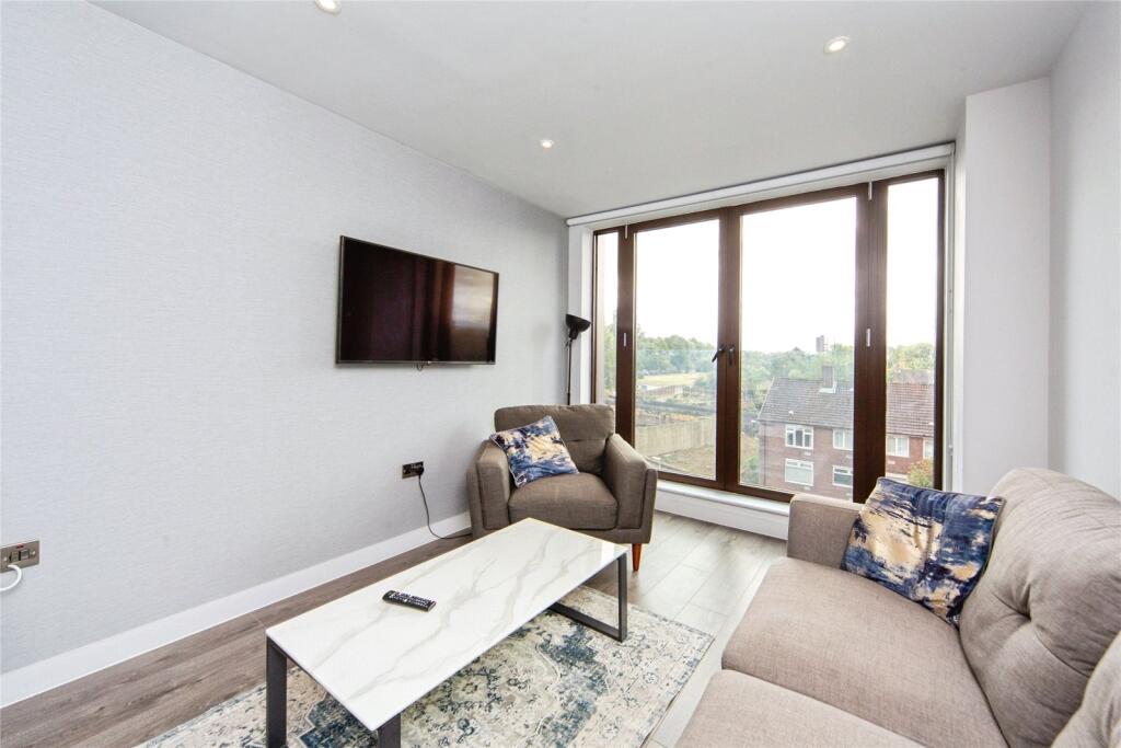 Apartment in Liverpool - View 3