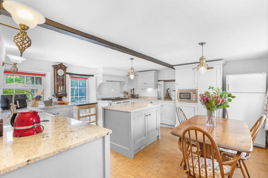 The Green, Little Addington, Kettering - View 6