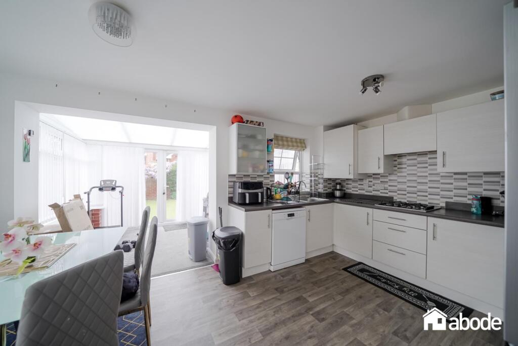Springwell Avenue, Huyton, Liverpool, L36 photo 2