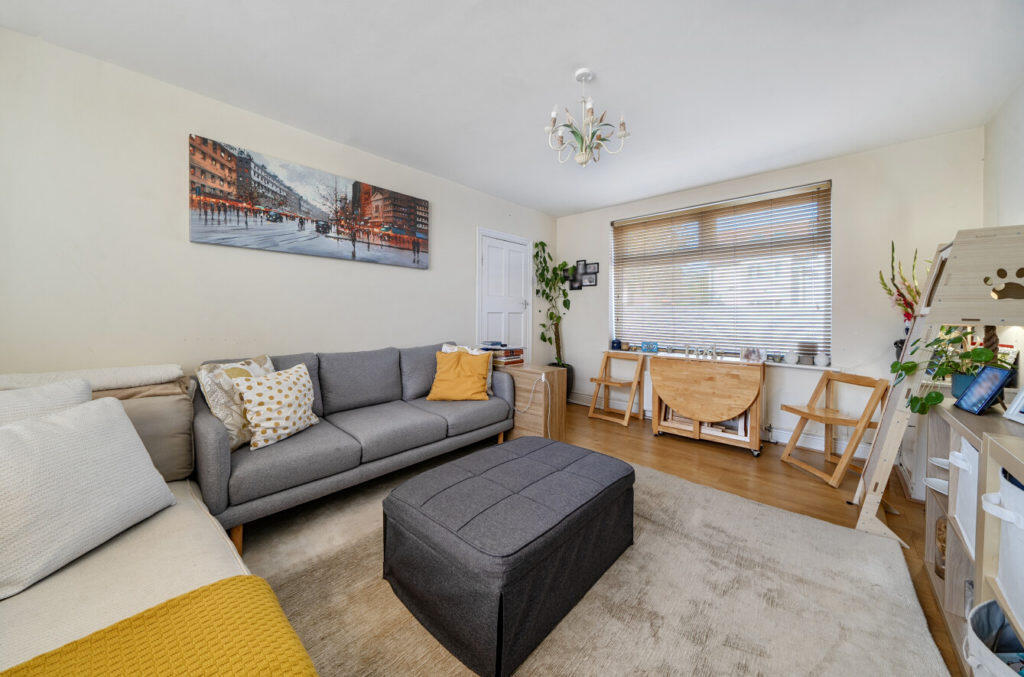 House in London - View 4