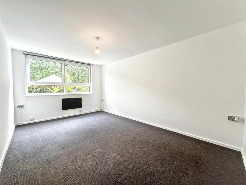 Apartment in London, Stratford New Town, Maryland - View 2