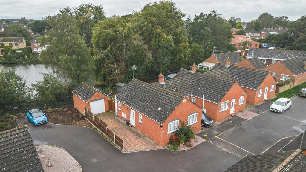 Main image of property: Waterside Gardens, Holbeach, Spalding, Lincolnshire, PE12 7BY