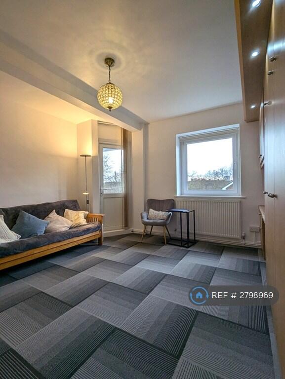Main image of property: Wade House, London, SE1