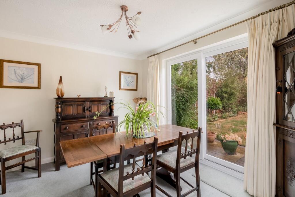 House in Stratford-on-Avon, Stratford-upon-Avon - View 4