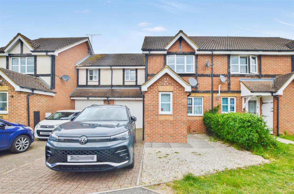 Main image of property: 4 Two Mile DriveCippenhamBerkshire
