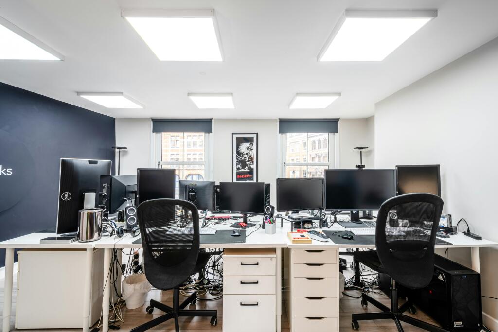 City Rd 213 12F  9.jpg