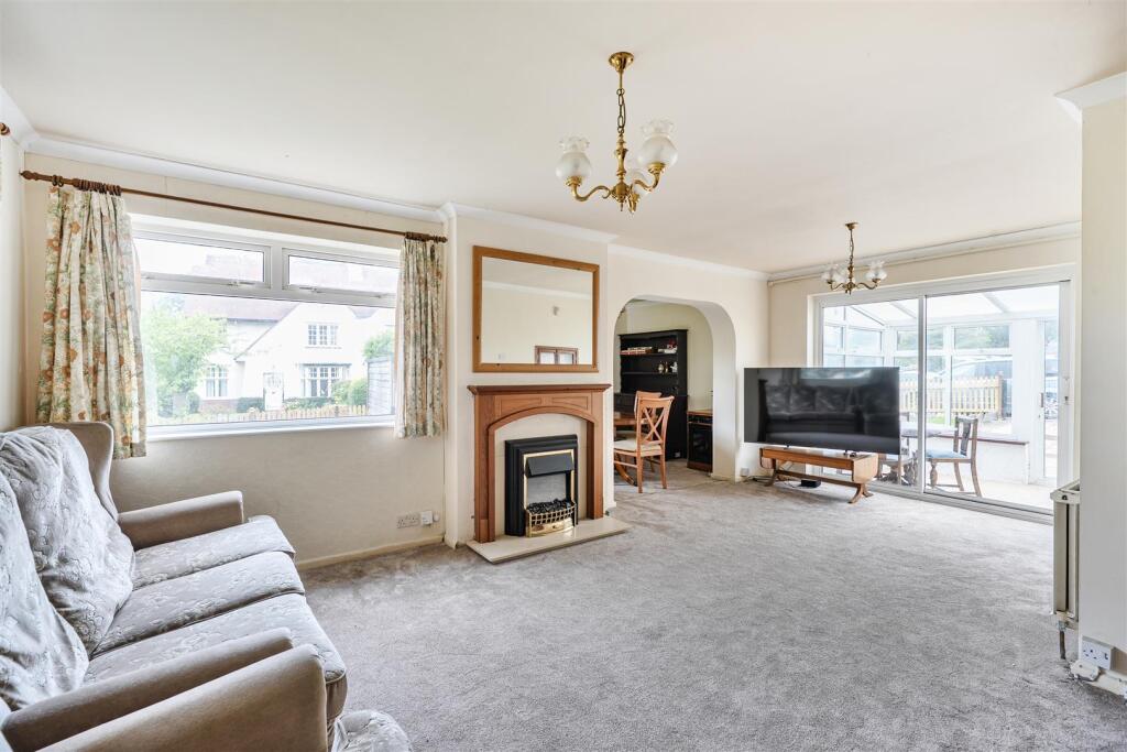 House in Chard, Somerset - View 3