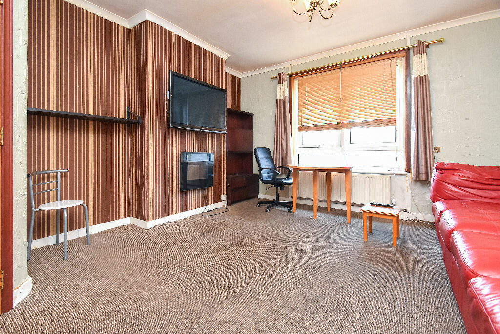 Apartment in Glasgow - View 2