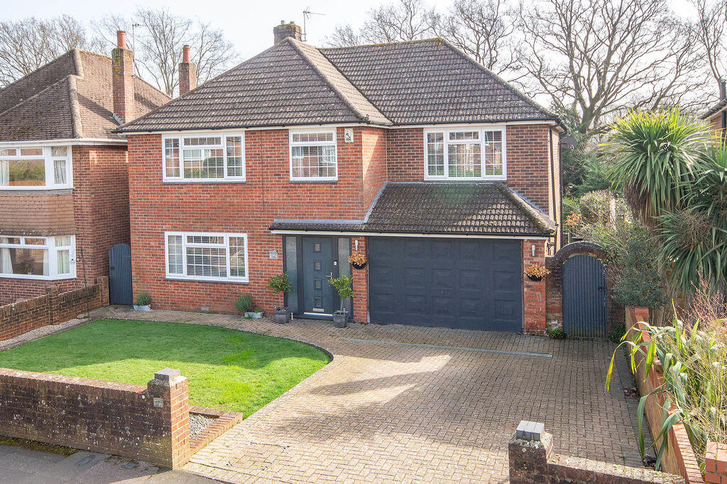 Main image of property: Kinross Road, Rushington