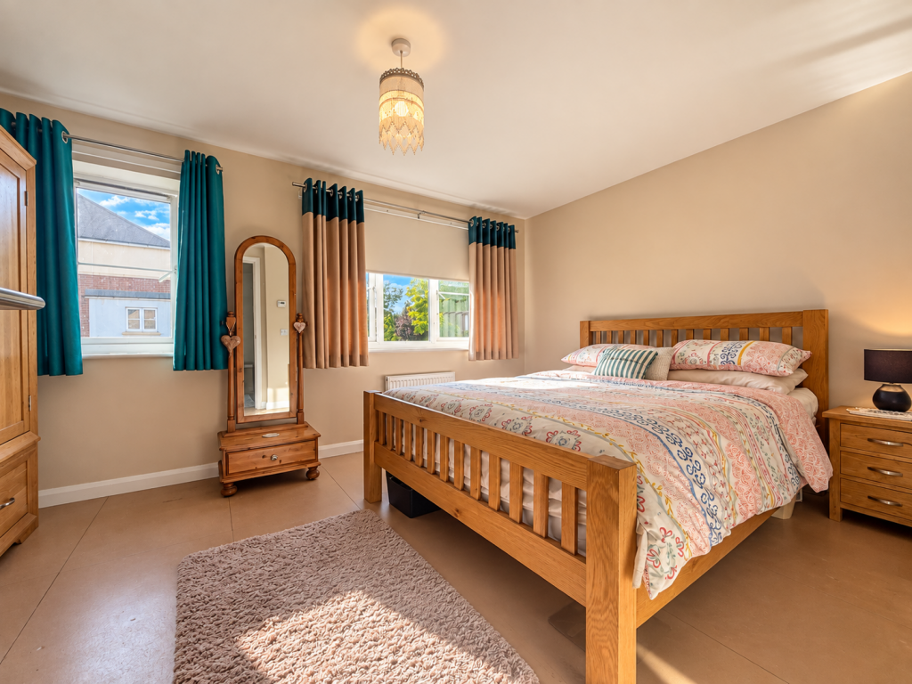 House in Peterborough - View 5