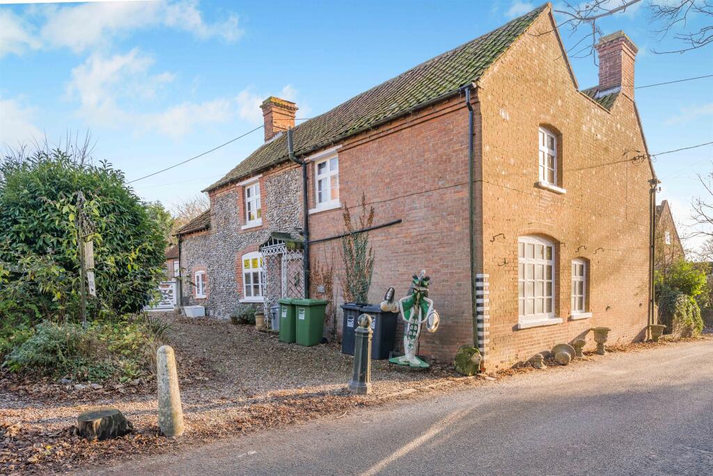 Main image of property: The Street, Thornage, Holt