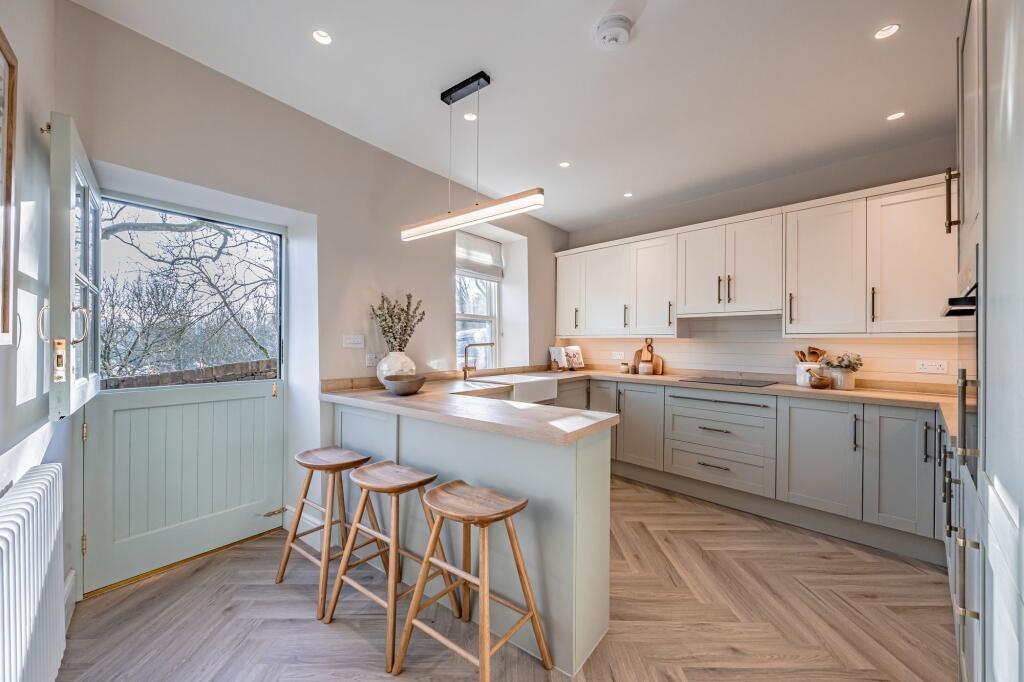 OPEN HOUSE SAT 7TH FEB 10-11AM, Meal St, New Mills SK22 photo 3