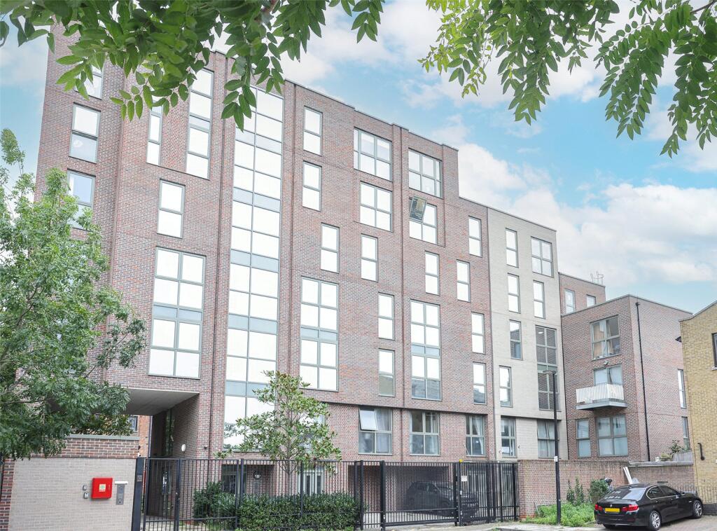 Essian Street, Mile End, E1 photo 2