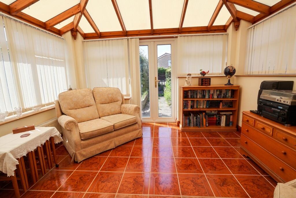 House in East Cambridgeshire, Littleport - More