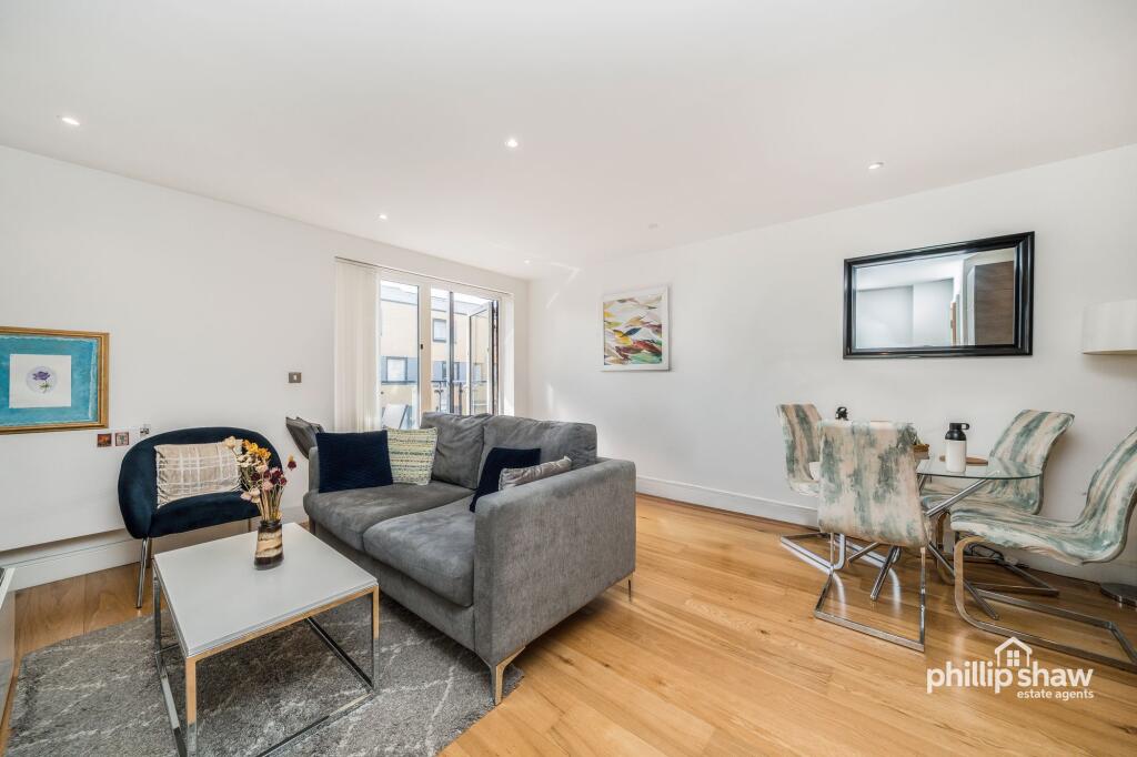 Apartment in London - View 5