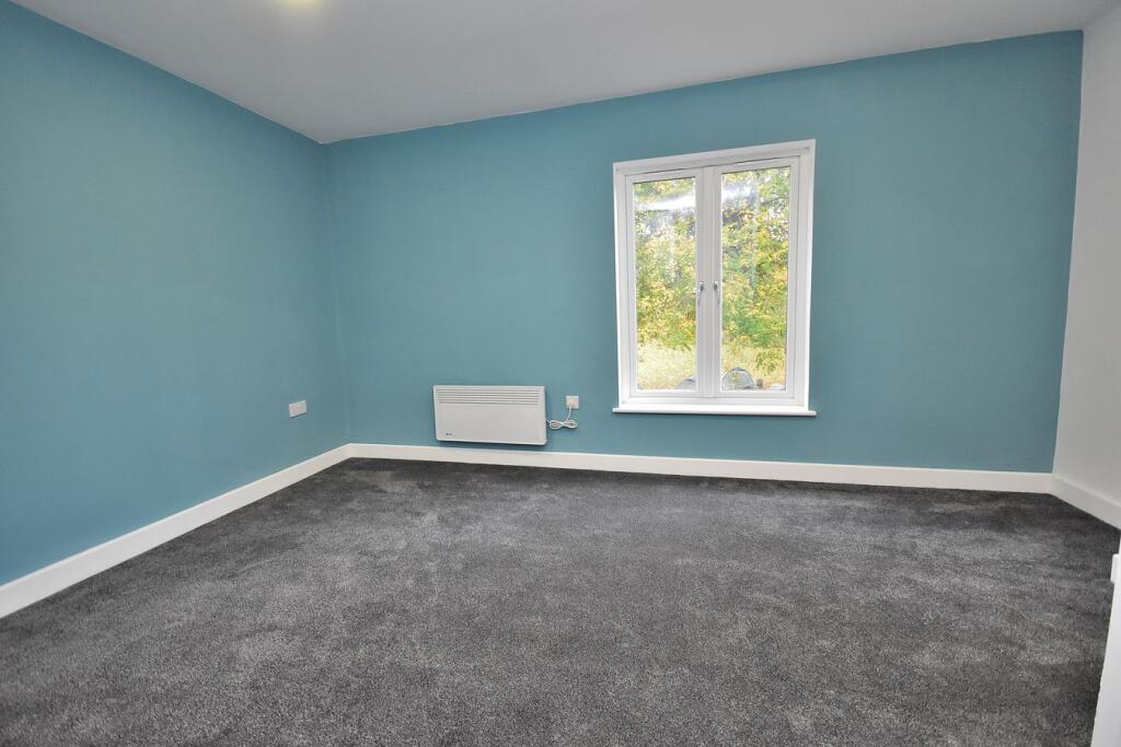 House in Northampton - View 4