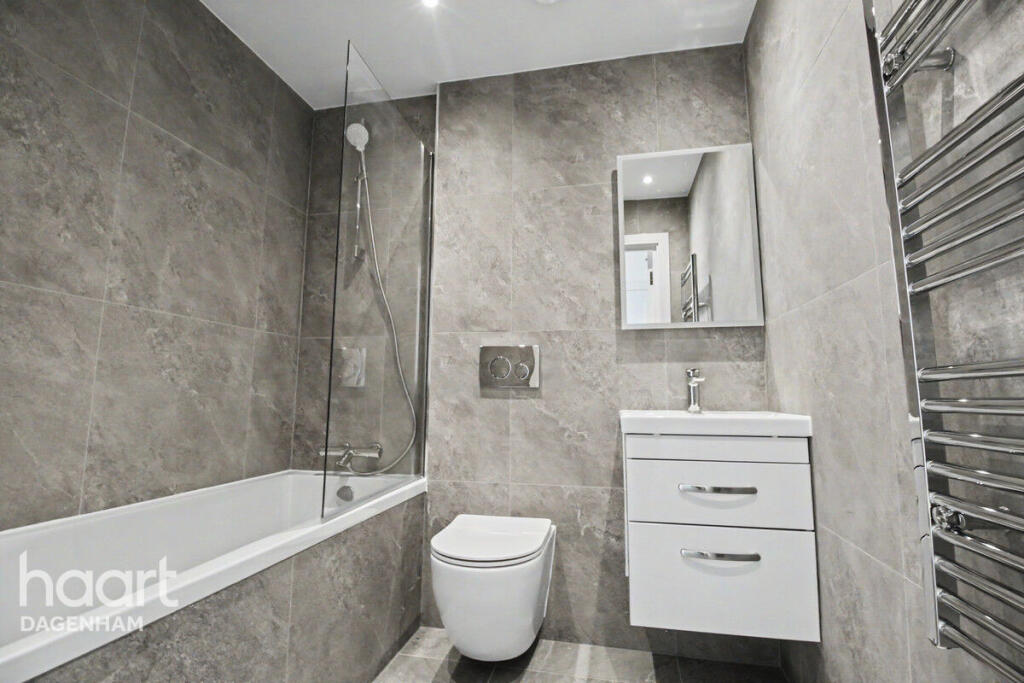 Main image of property: Gale Street, DAGENHAM