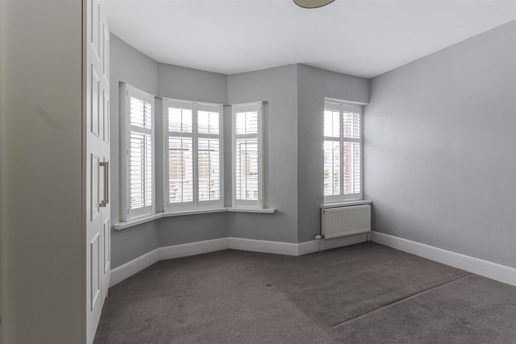 House in Cardiff - View 4