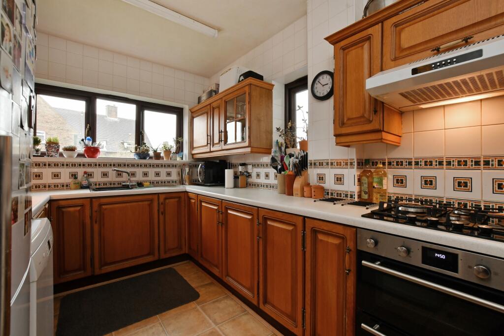 House in North East Derbyshire, Stubley, Dronfield - View 5