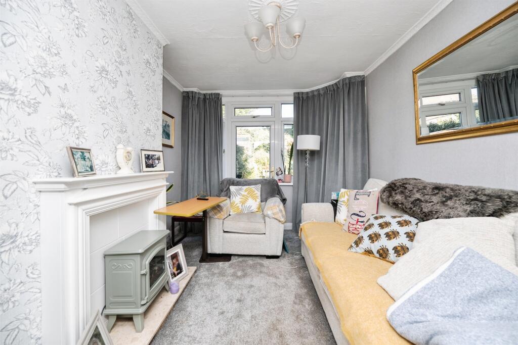 House in Birmingham, West Midlands - View 5