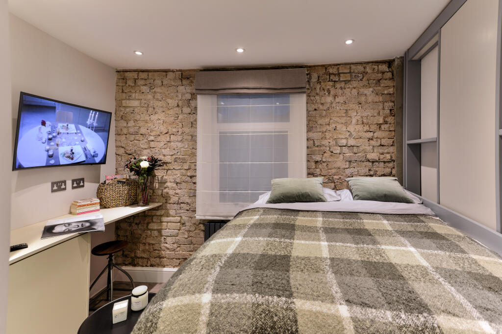 Main image of property: Kingdon Road, London, NW6