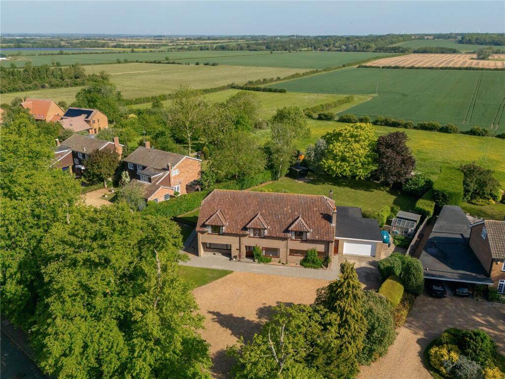 Main image of property: High Street, Abbotsley, St. Neots, Cambridgeshire, PE19