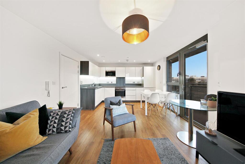 Main image of property: Roma Corte, Lewisham, SE13