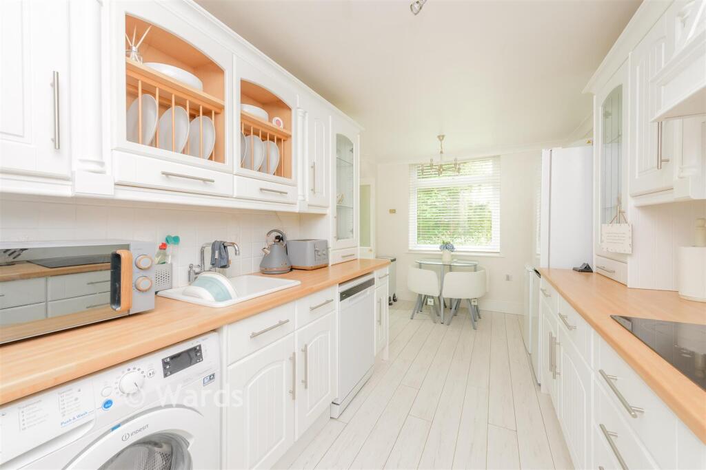 House in Dartford - View 4