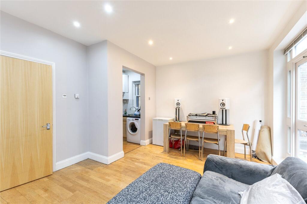 Lauriston Road, London, E9 photo 3