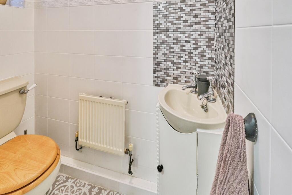 Additional image 18 of Warrington Drive, BIRMINGHAM