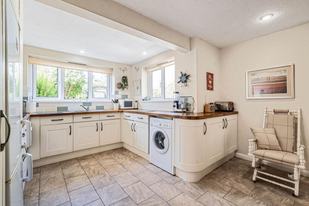 House in Plymouth - View 4
