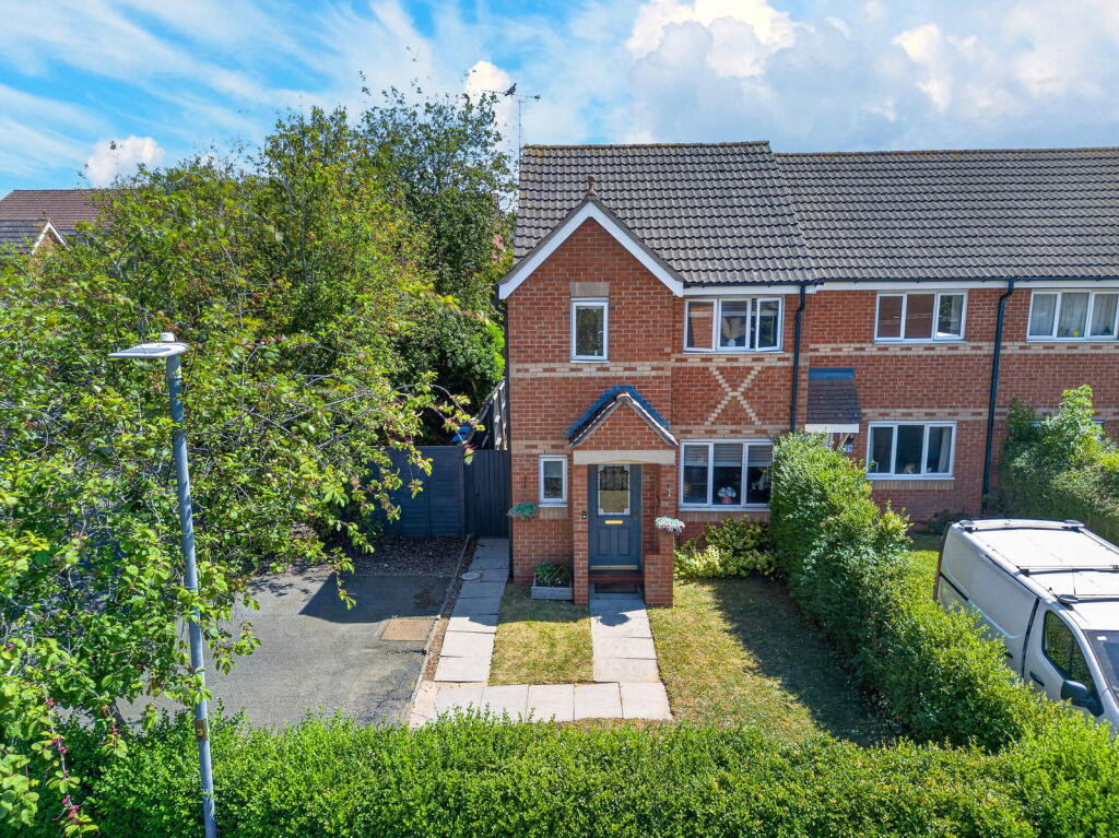 Main image of property: Woodbreach Drive, Market Harborough, LE16 7XG