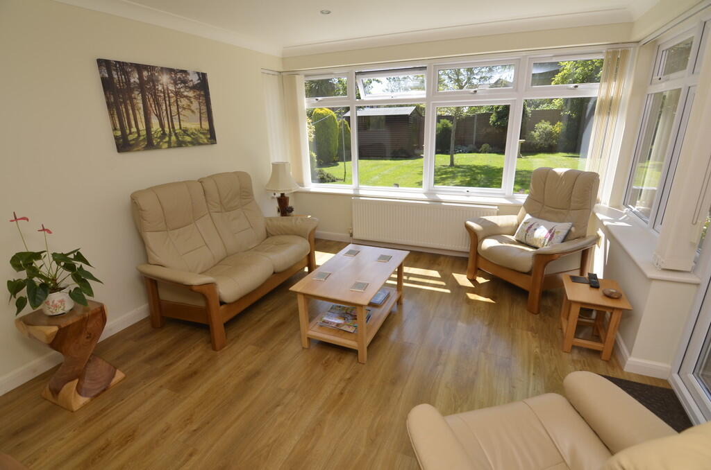 Westmorland Road, Felixstowe photo 4