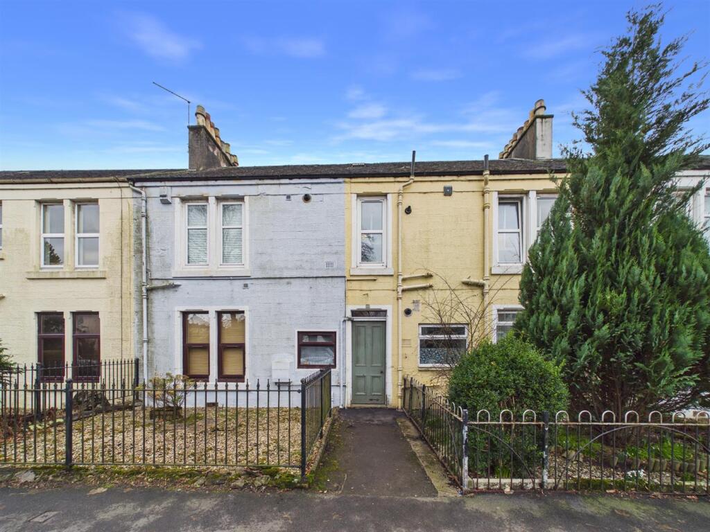 Main image of property: Easwald Bank, Kilbarchan