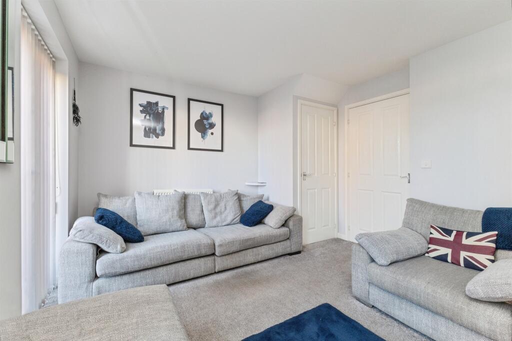 Conyers Way, North Ormesby, Middlesbrough photo 4