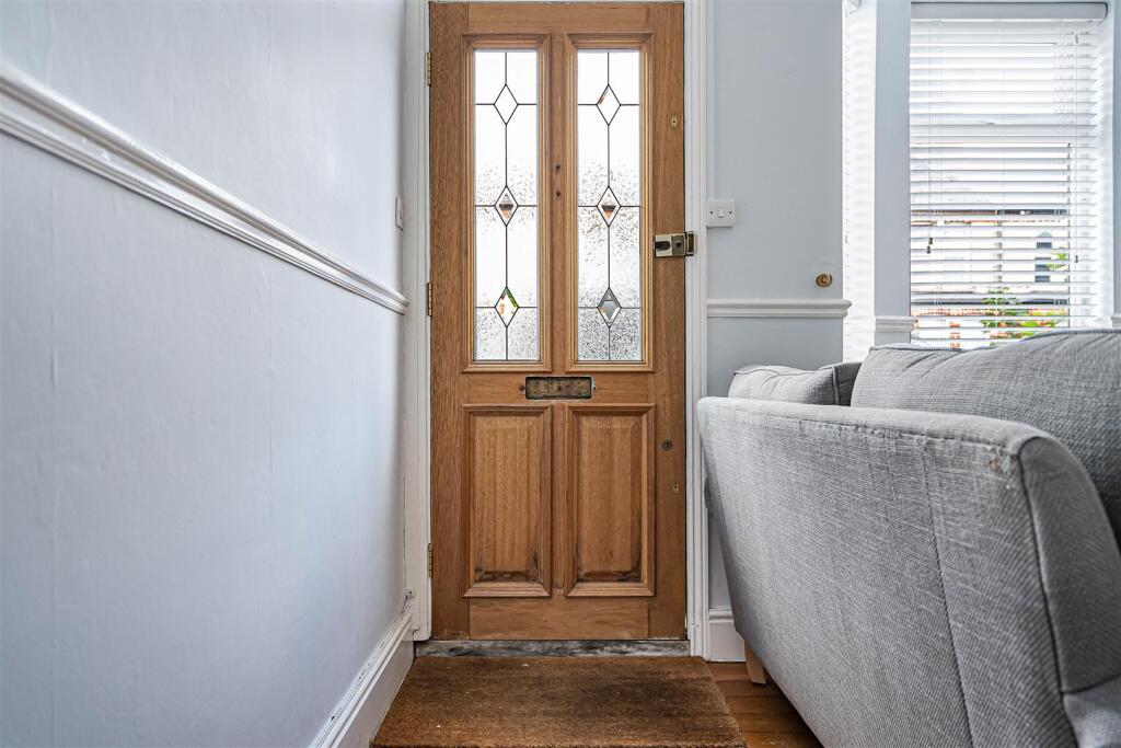 House in Cambridge, Romsey - View 4