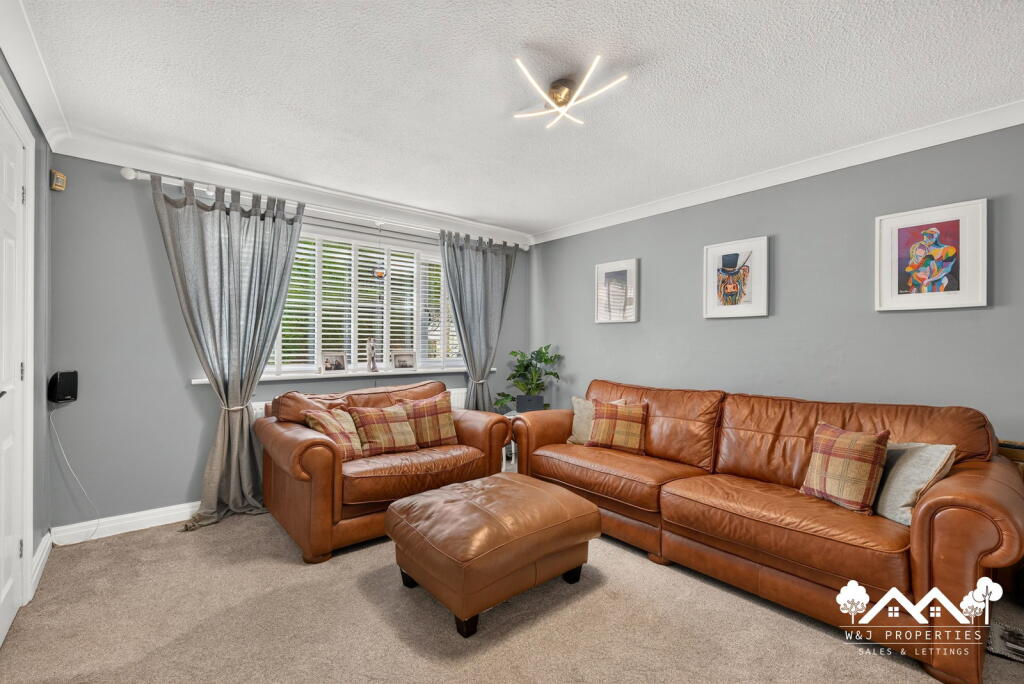 House in Blackburn - View 4