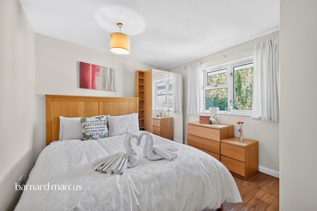 Apartment in London - View 4